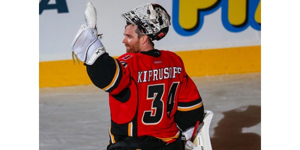 Les Flames de Calgary annoncent le quatrième maillot retiré de l'histoire de la franchise